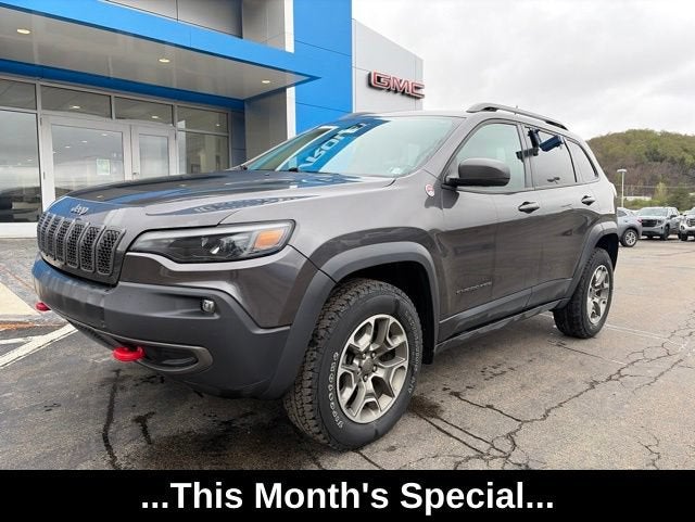 2020 Jeep Cherokee Trailhawk in Granite Crystal M — front three-quarter view